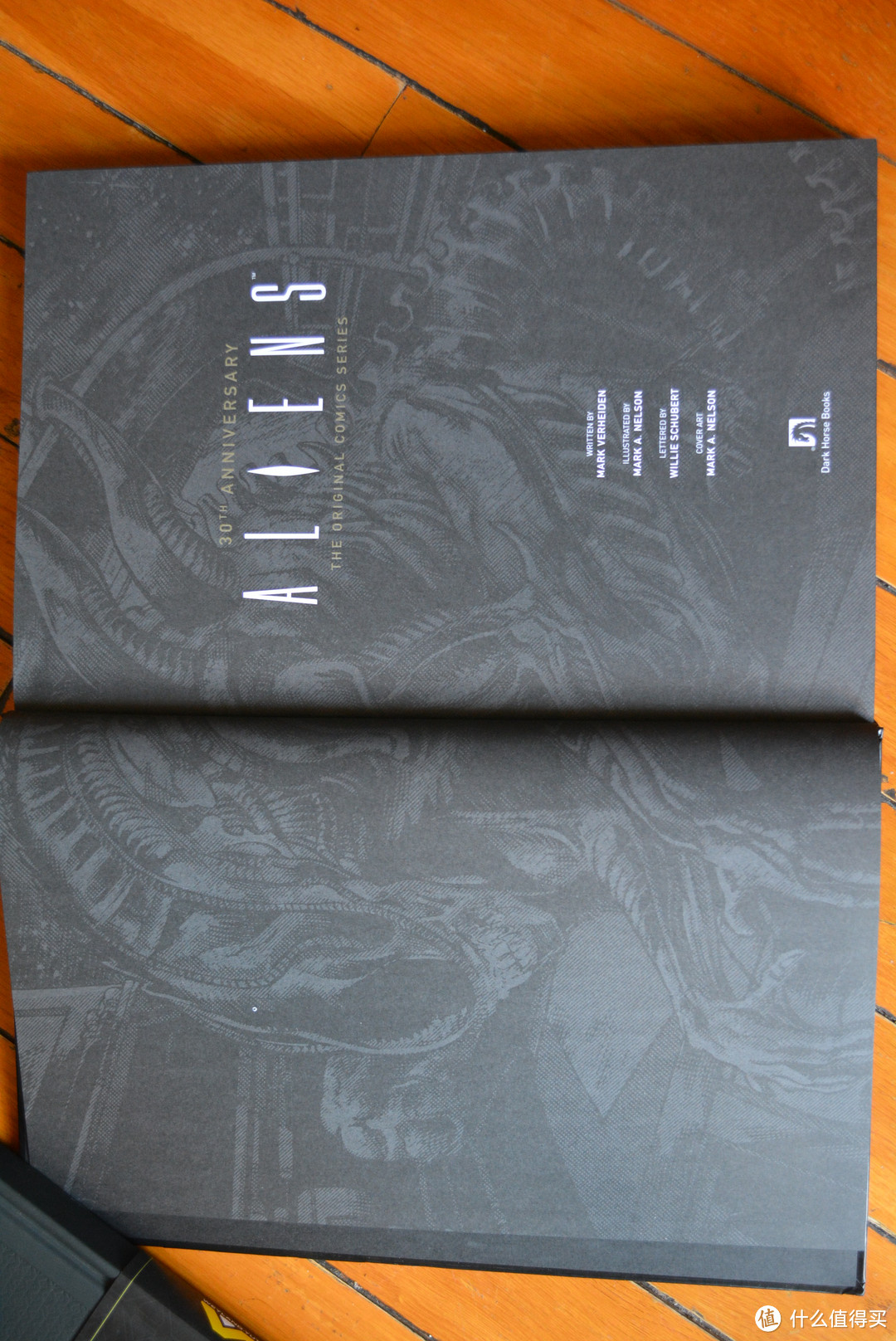 黑马出品的非延续“异形”电影的漫画:30周年纪念版